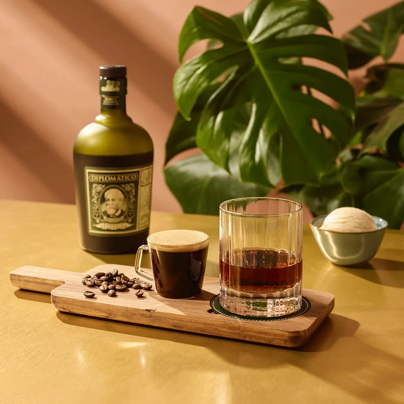Diplomático Reserva Exclusiva 700ml - Rum premium invecchiato. 40% vol.