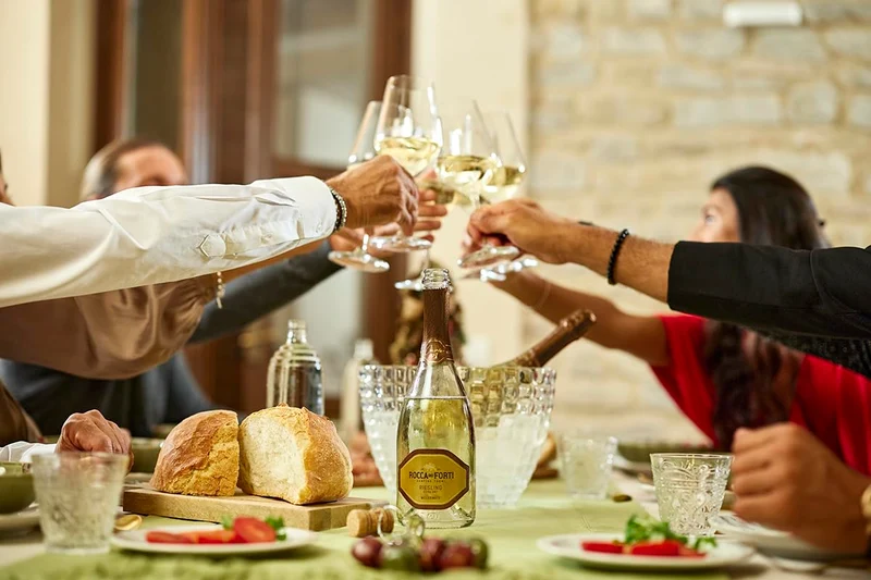 Rocca dei Forti Spumante Riesling Cuvèe n°1 Extra Dry Millesimato - Pacco da 6 x 750 ml