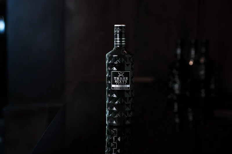Three Sixty Black 42° Vodka cl.70