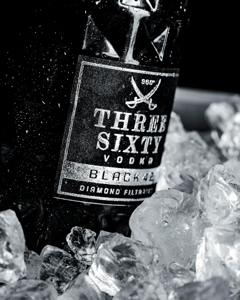 Three Sixty Black 42° Vodka cl.70