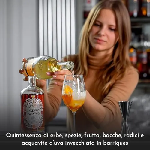 Distillerie Nonino dal 1897, Amaro Nonino Quintessentia, Liquore d'erbe nobilitato da Acquavite d'Uva invecchiata in barriques - bottiglia in vetro da 700 ml