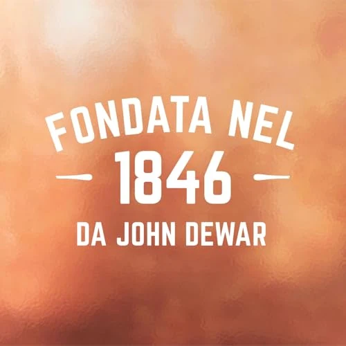 Dewars White Label Blended Scotch Whisky, 40% ABV, 70cl / 700ml, Rifinito in Botti di Rovere Selezionate
