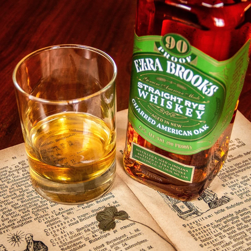 Ezra Brooks Kentucky Straight Rye Whiskey - 700 ml