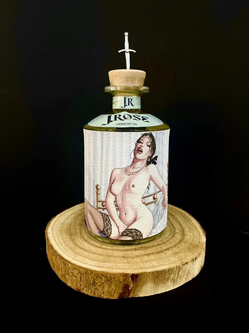 Gin J. Rose JR06