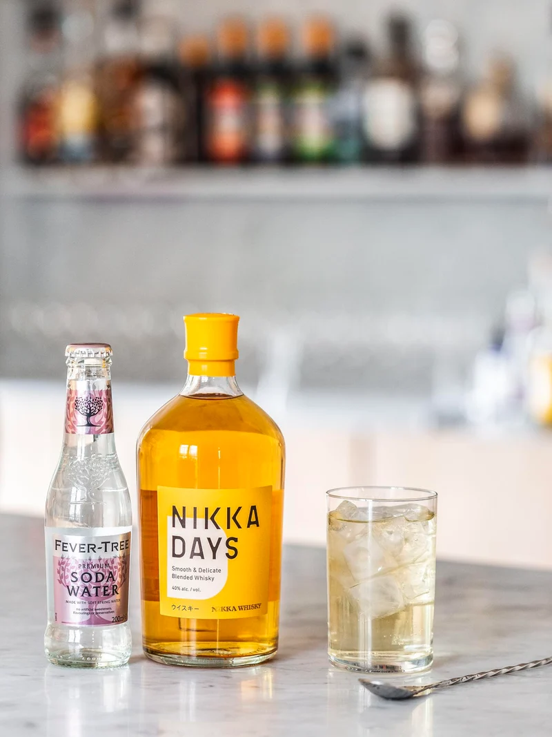 Nikka DAYS Smooth & Delicate Blended Whisky 40% Vol. 0,7l in Giftbox, 70cl