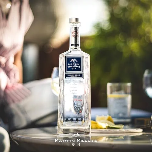 Martin Miller's Gin Original, 700ml, Ideale per Gin Tonic, Note Speziate, Agrumate e di Liquirizia, Premium Gin Inglese, Distillato Miscelato con Acqua di Sorgente Islandese, Idea Regalo, 40% Vol.