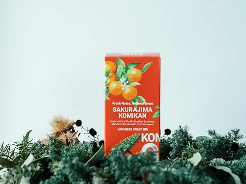 Komasa Gin SAKURAJIMA KOMIKAN 40% Vol. 0,5l in Giftbox