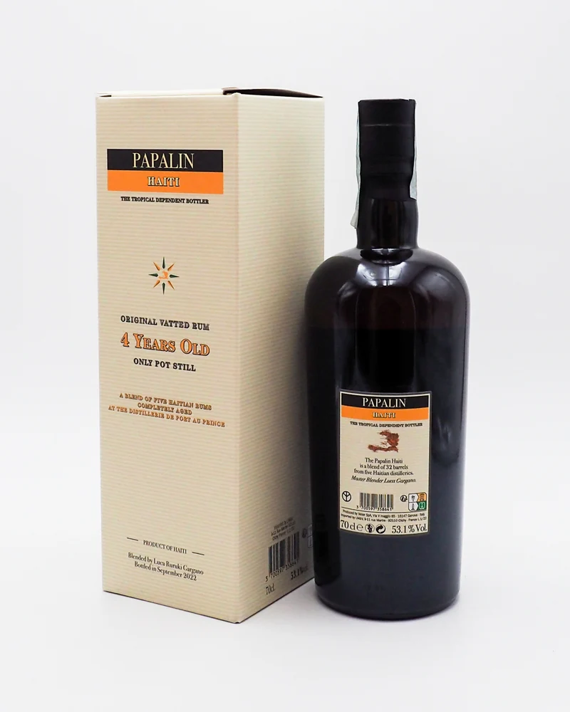 Rum Papalin 4yo ed. 2022 | 53,1% Vol 70cl