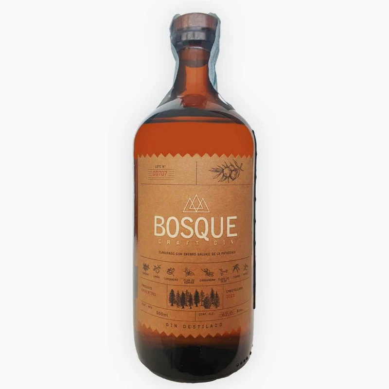 Bosque, Gin Craft Nativo, 500 ml, Gin Artigianale Argentino, Prodotto in Patagonia, Aroma Agrumato, Note Erbacee di Ginepro Selvatico e Spezie, Quadrupla Distillazione, Idea Regalo, 42% Vol.