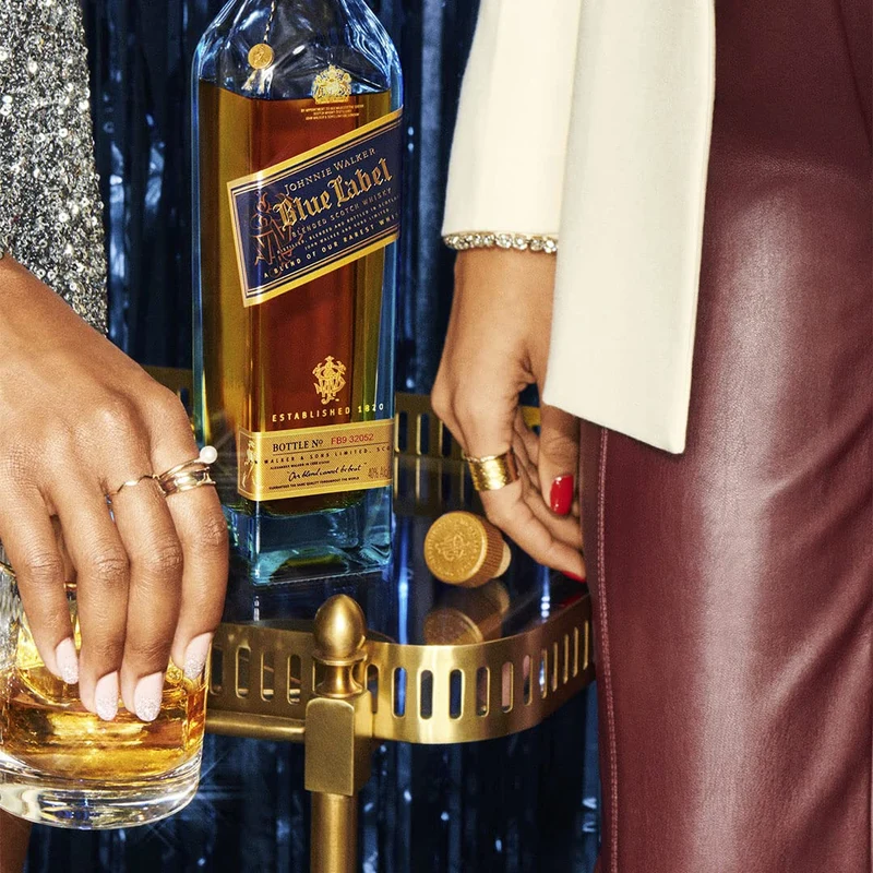 Johnnie Walker Blue Label Blended Scotch Whisky - 700 Ml