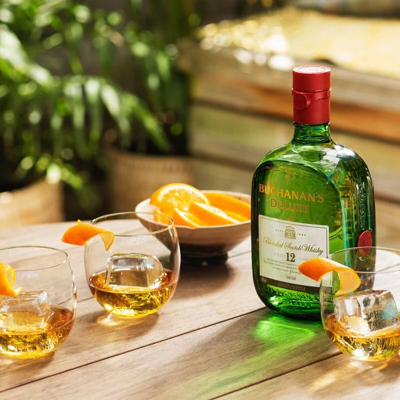Buchanan's Deluxe - Whisky scozzese miscelato invecchiato 12 anni, 1 L