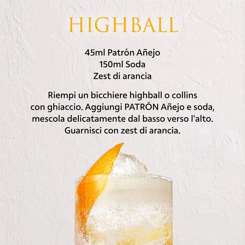 PATRÓN Añejo Premium Tequila, Vol. 40%, 70 cl / 700 ml, creata in Messico in piccoli lotti a partire dal 100% della migliore agave Weber Blue, invecchiata per oltre 12 mesi in botti di rovere